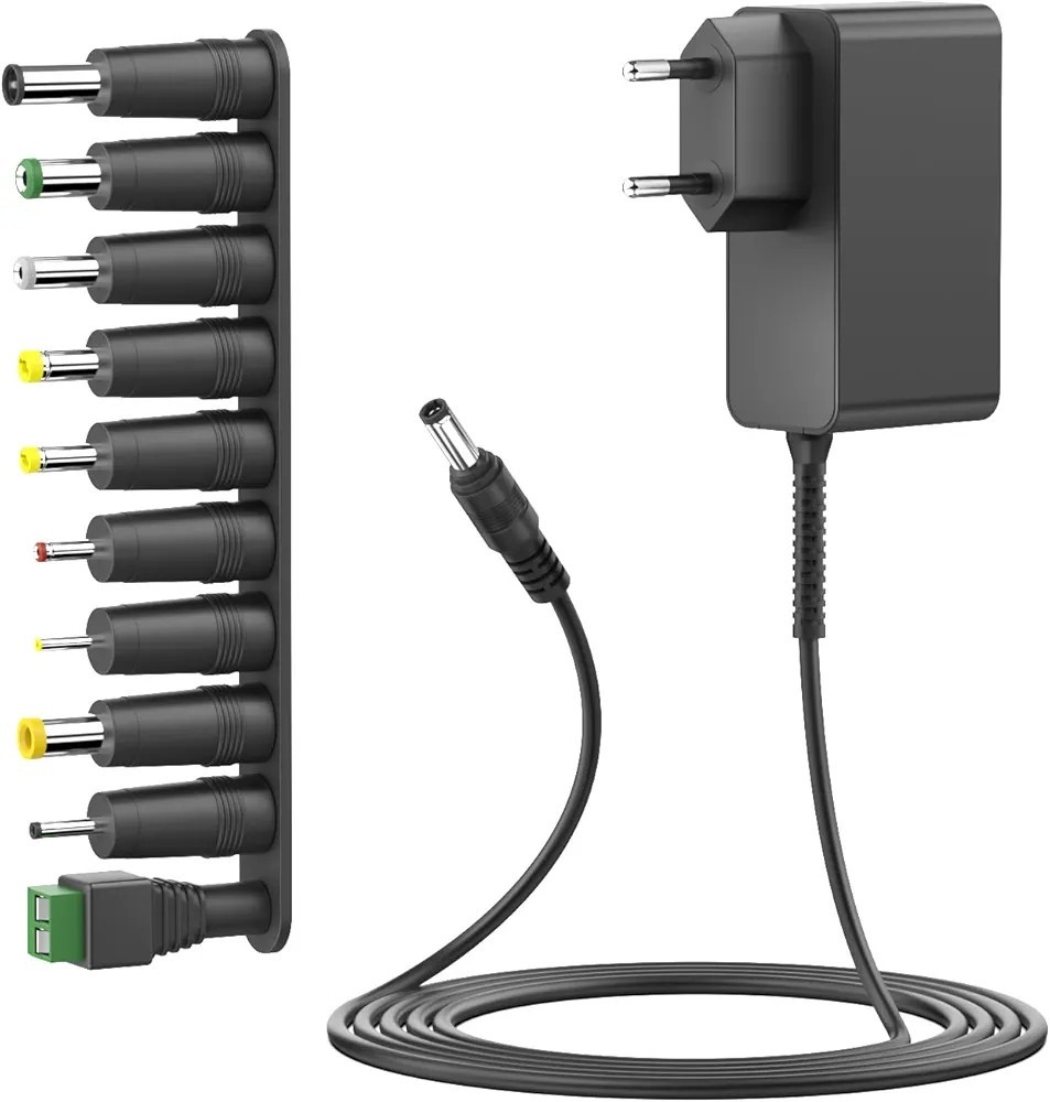 Universal Netzteil 12V 2,5A – Für LED Streifen, Router und Elektronik